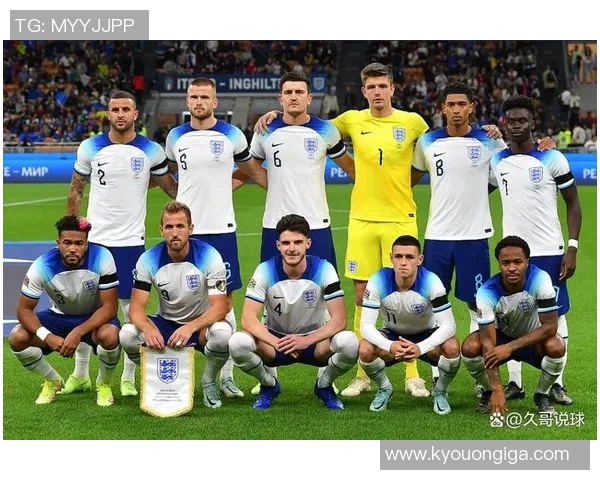 娱乐足球明星第五弹揭晓全新阵容引发球迷热议与期待