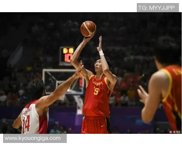 深圳篮球队的奋斗与荣耀：一段不平凡的突破之路纪实